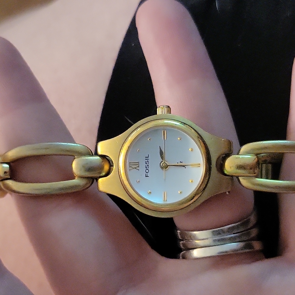 Fossil watch